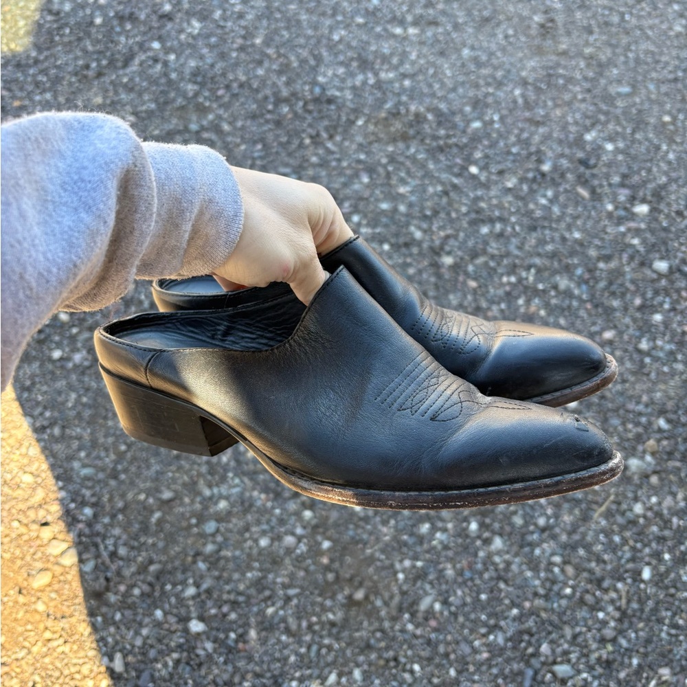 Tecovas Black Leather Mule Clogs